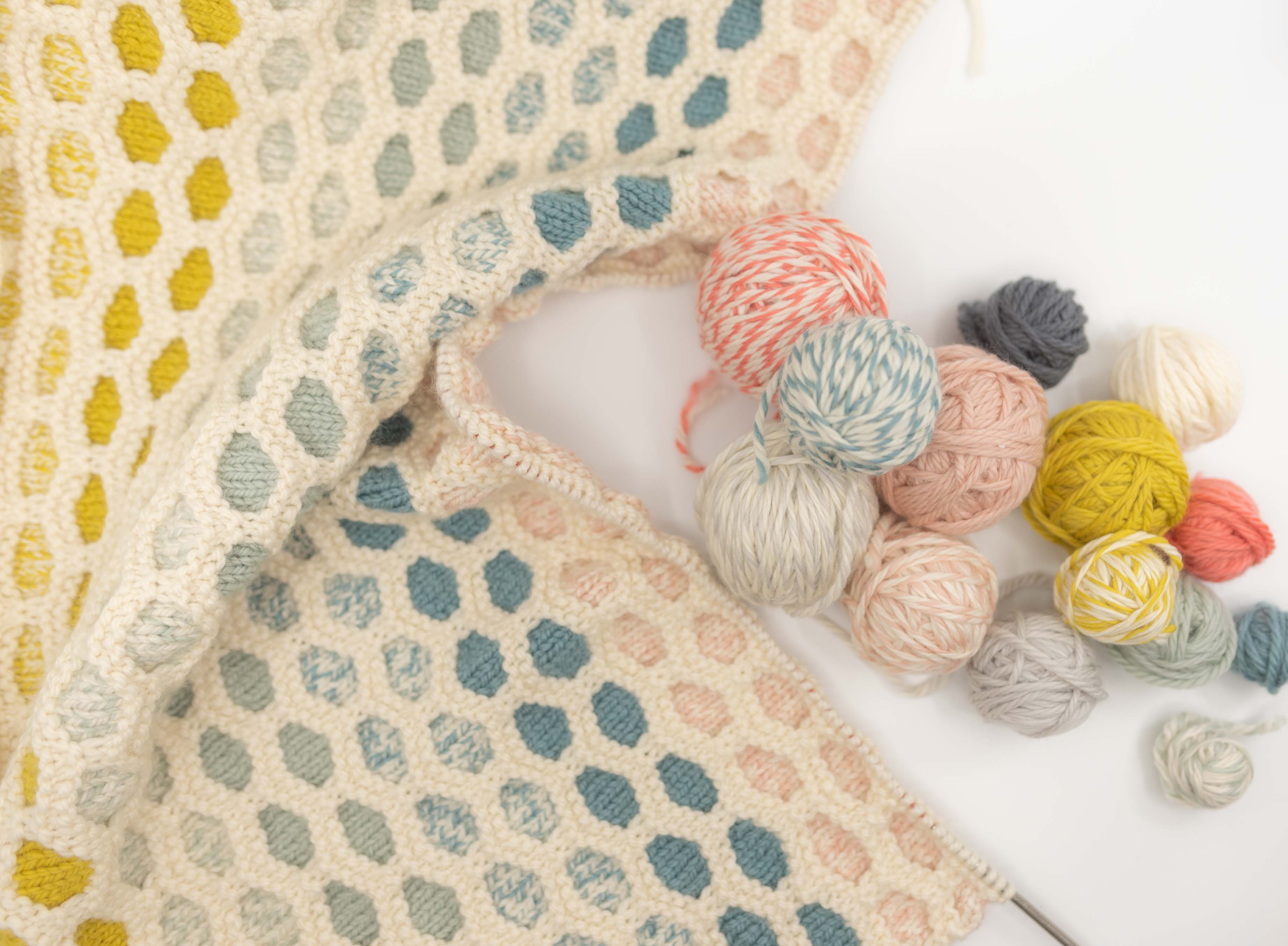 Yarn - Chibi Paka Chunky (50 g skeins)