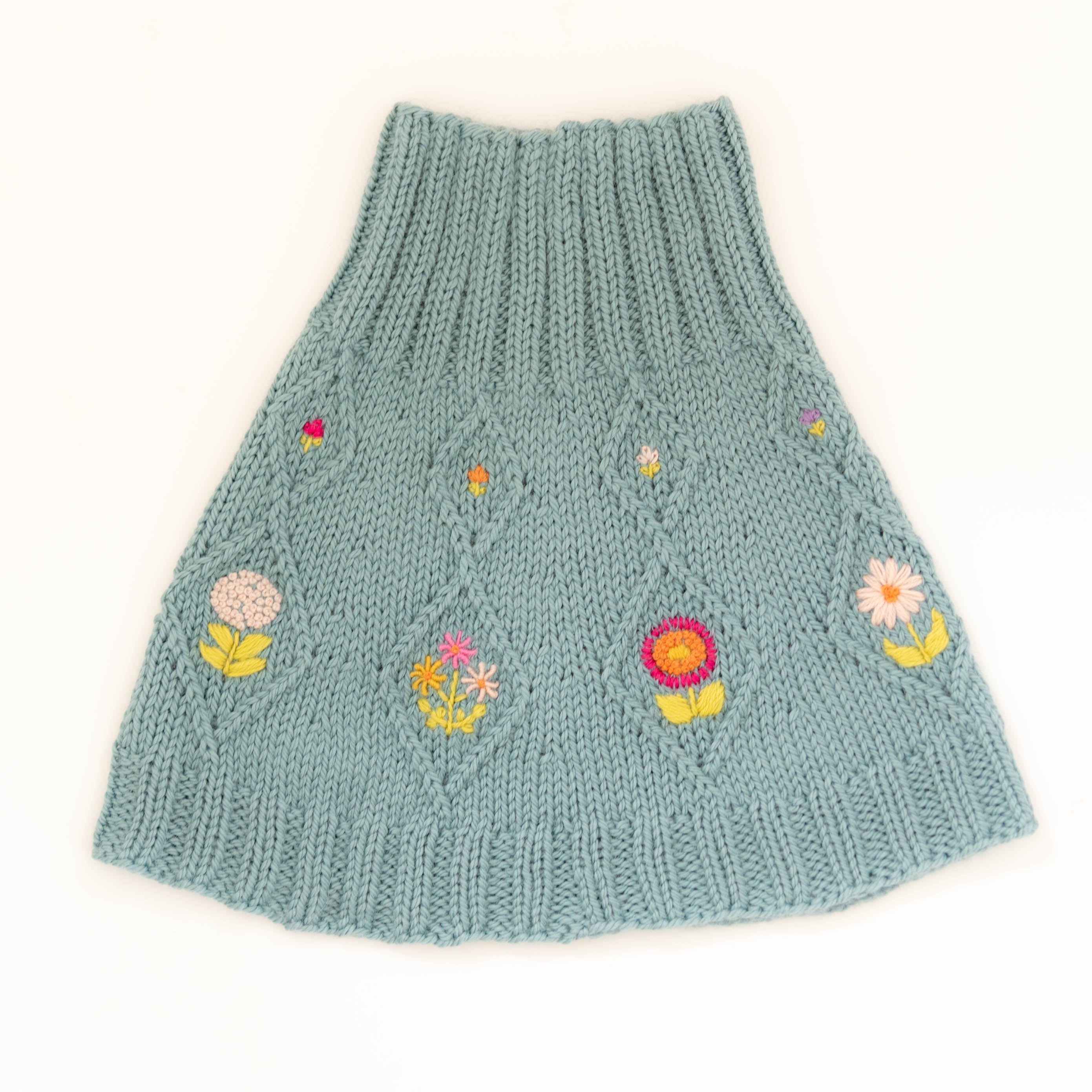 A. Opie Designs - Shelby Cowl Knitting Kit and Embroidery Bundle