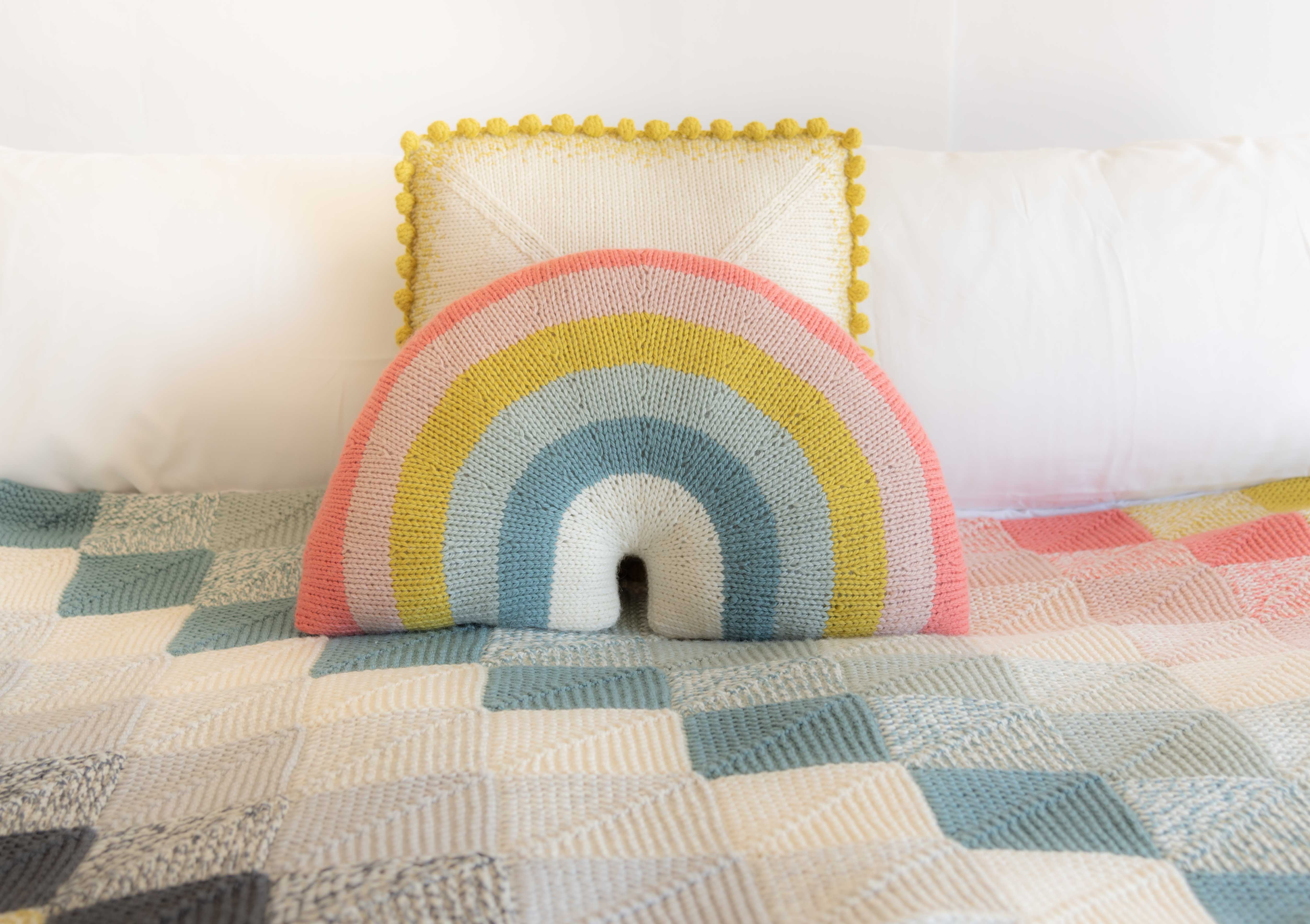 Over-the-Rainbow Pillow Knitting Kit
