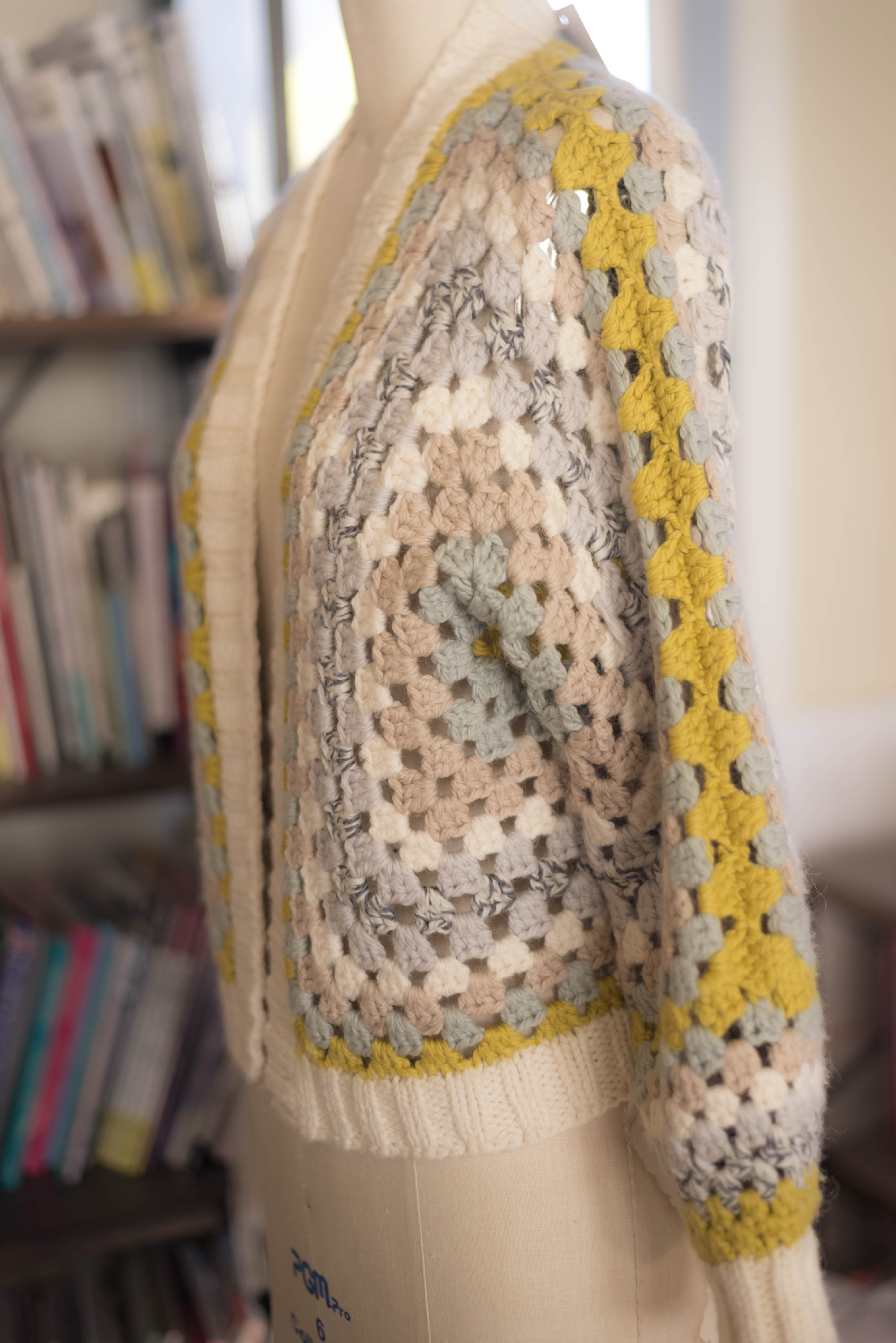 Happi Scrappi Hexi Cardi