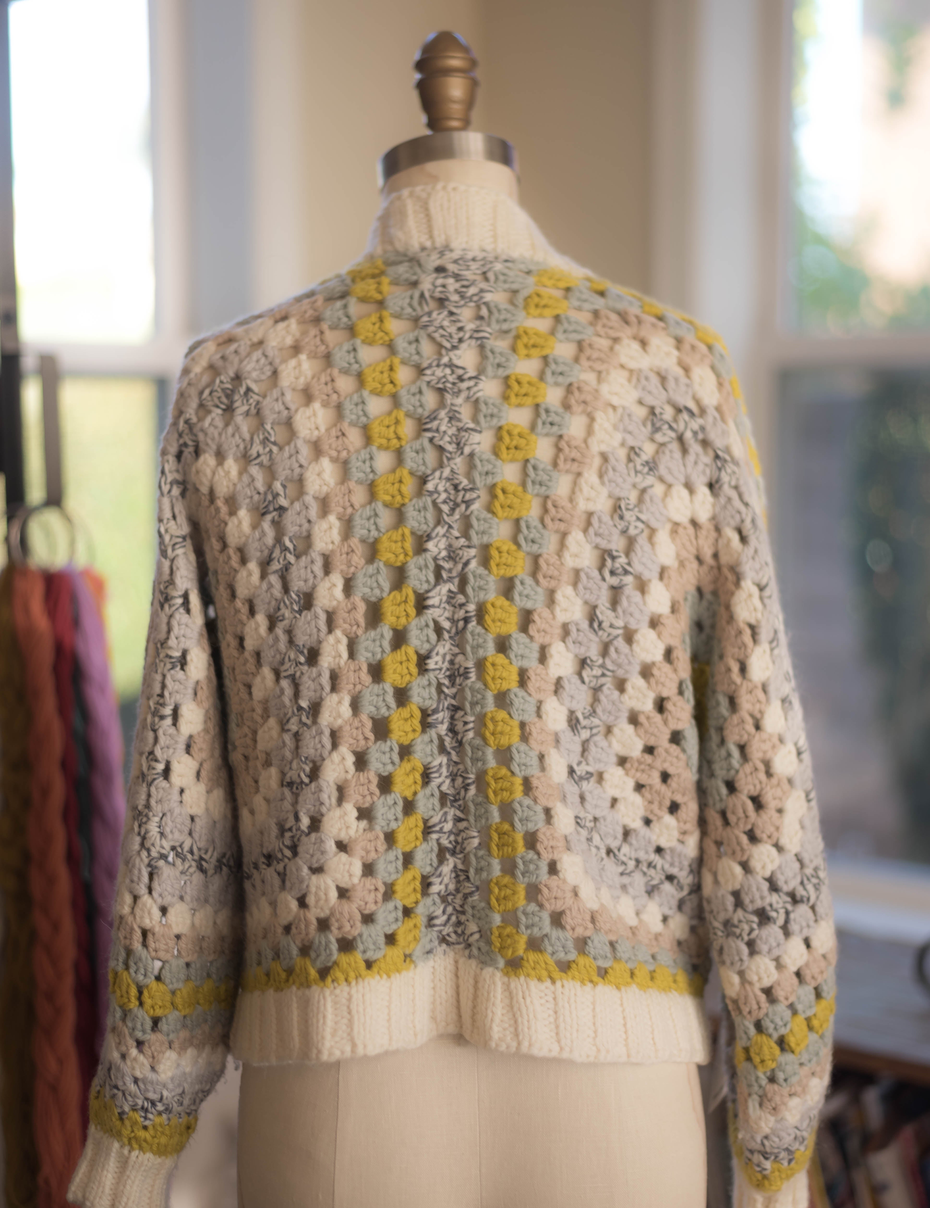 Happi Scrappi Hexi Cardi