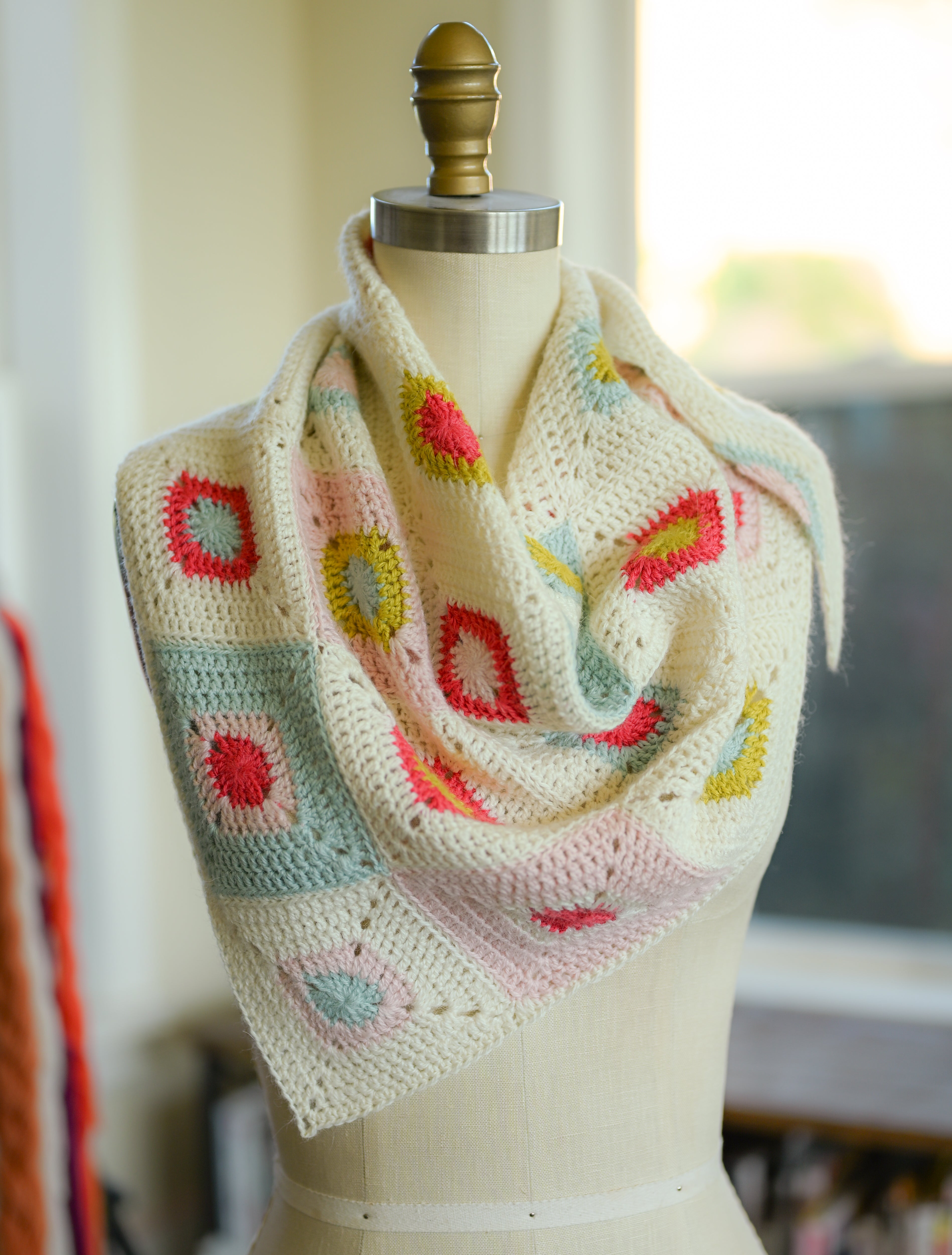 Sprinkle & Pop Shawl Kit - Crochet