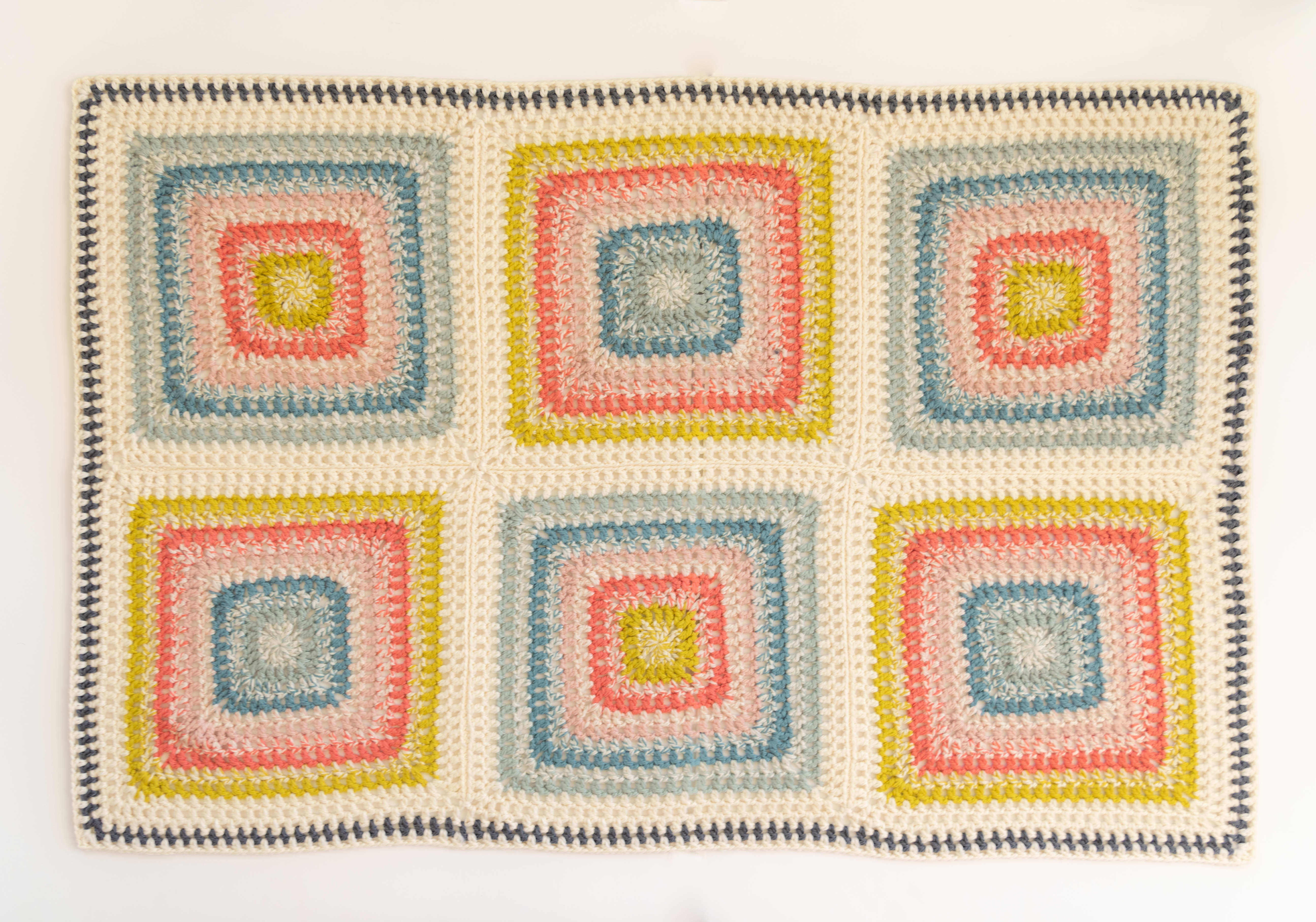 Granny Square Lite Blanket