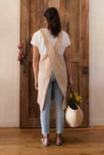 Load image into Gallery viewer, Apron - Linen Cross-back