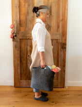 Load image into Gallery viewer, Wool Felt Tote - Grey