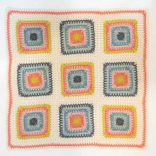 Load image into Gallery viewer, Granny Square Lite Blanket (9-square version) Crochet Kit