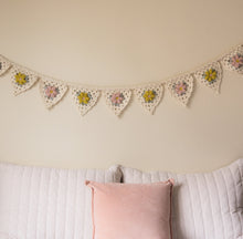 Load image into Gallery viewer, Granny Tri Bunting Crochet Kit