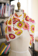 Load image into Gallery viewer, Sugar Bloom Shawl Kit - Crochet