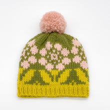 Load image into Gallery viewer, Tussie Mussie Hat Knitting Kit