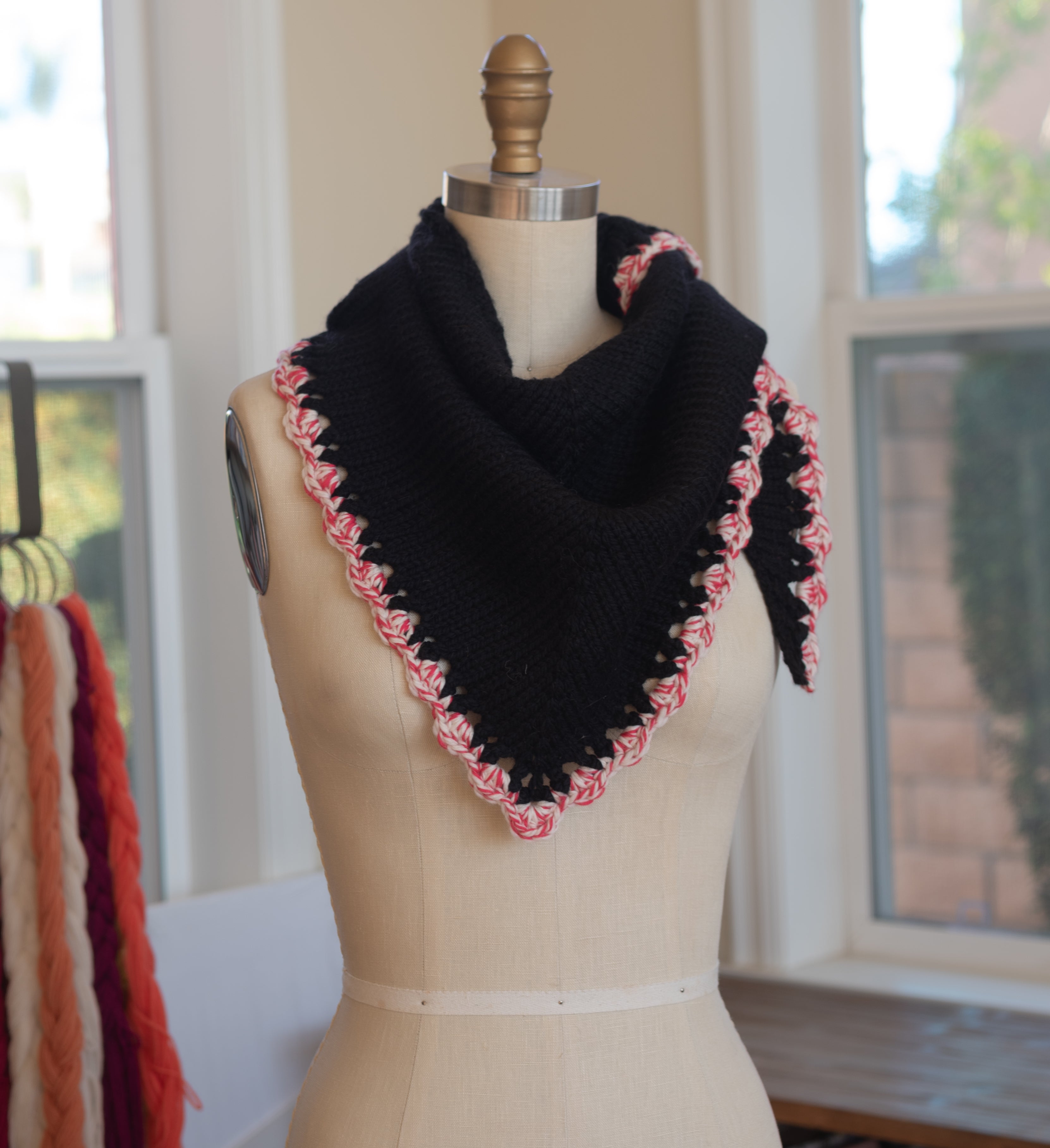 Gumdrop Kerchief with Crochet Edge