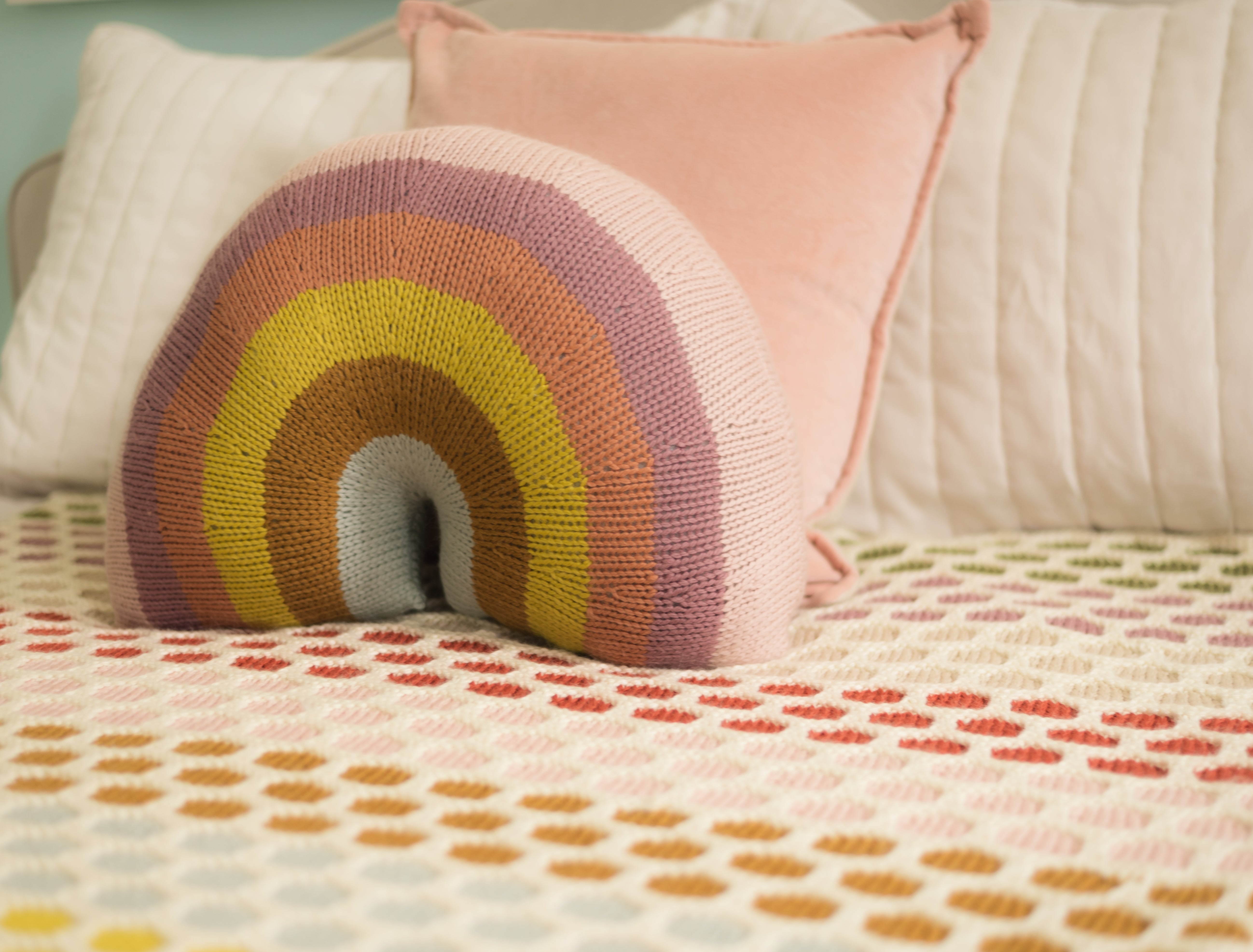 Hachi Blanket Knitting Kit - HOME BOOK VERSION