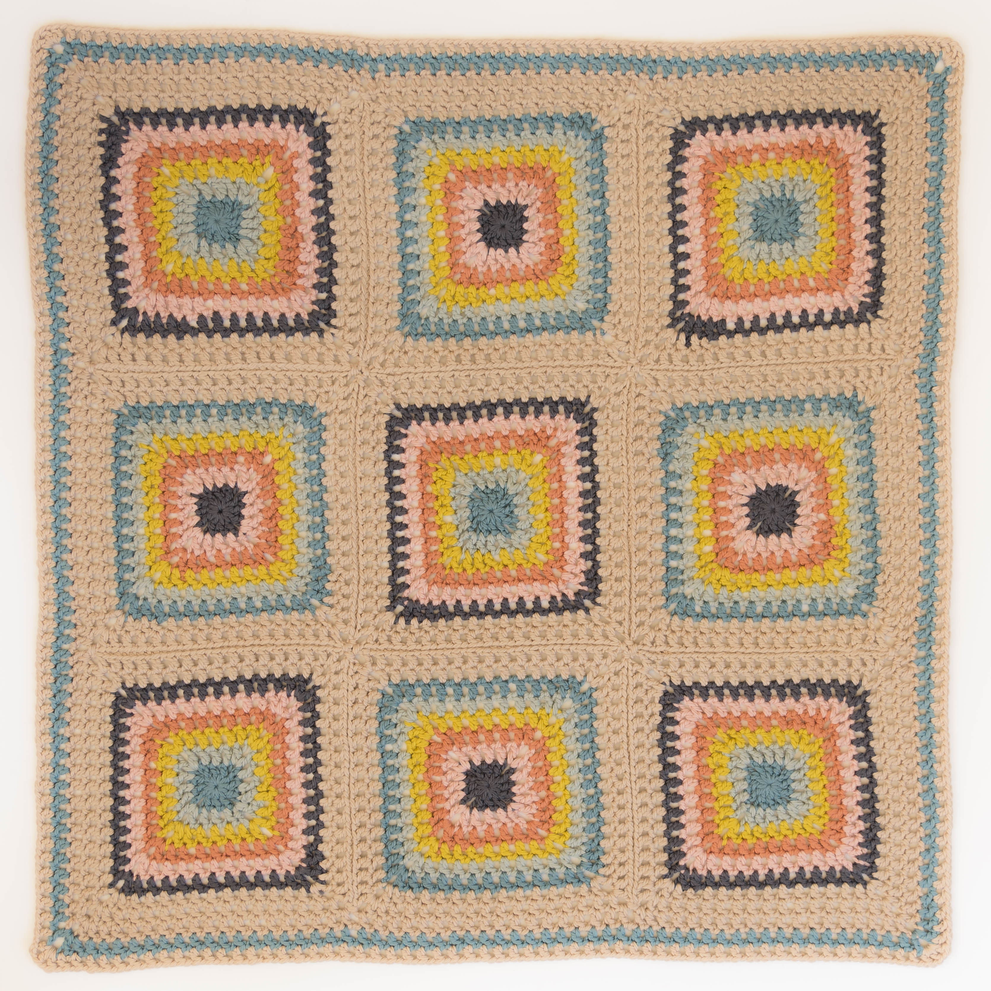 Granny Square Lite Blanket (9-square version) Crochet Kit