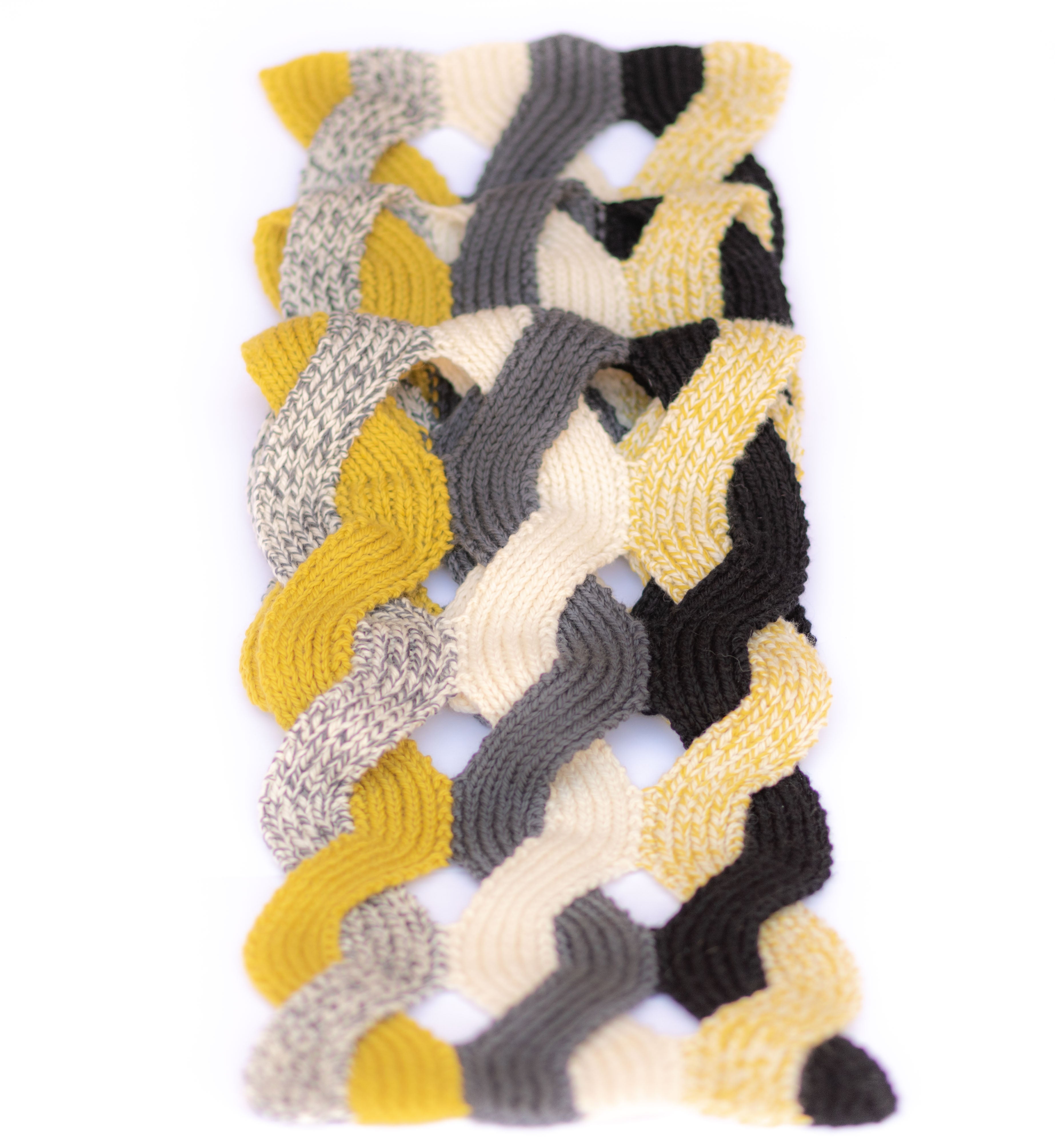 【Eaphi】FLUFFY WAVE KNIT Big